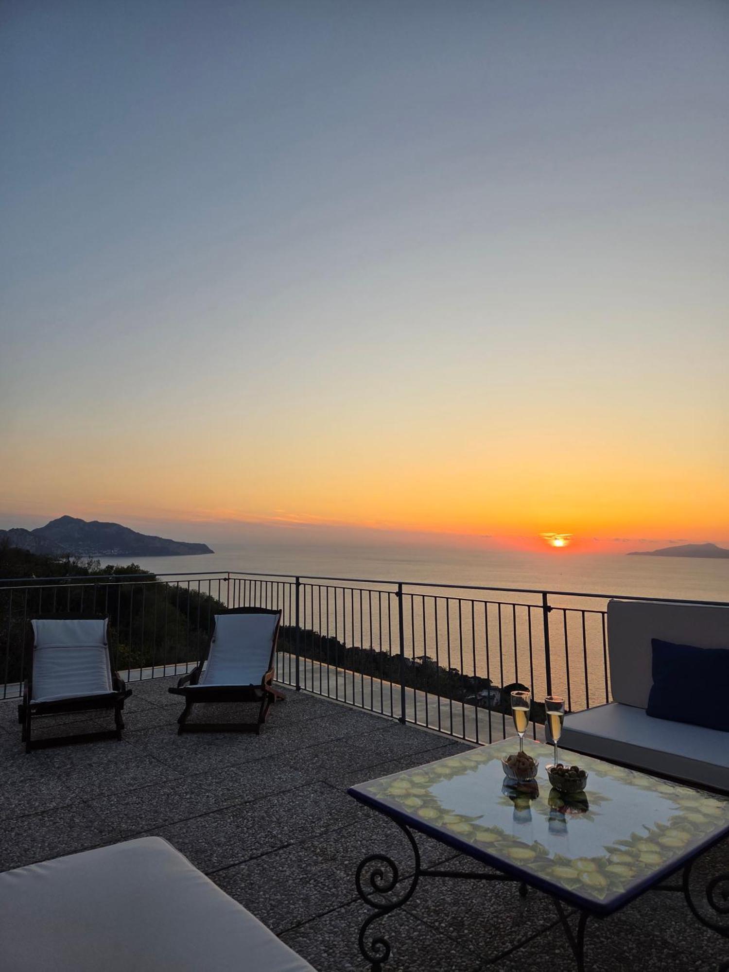 Sun & Relax, Relaxing Location With Seaview Villa Massa Lubrense Kültér fotó